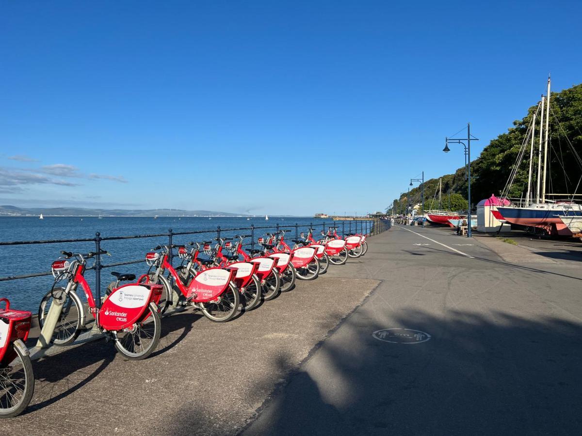 Gower Getaway - Parking & Ensuite Swansea