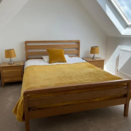 Gower Getaway - Parking & Ensuite Swansea Exterior photo